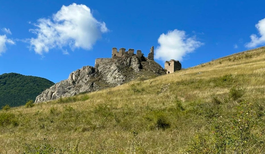 Cetatea Trăscăului, Romania, Romania